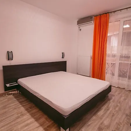 アパート Apartament Tizi ナボダリ
