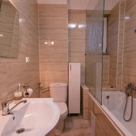 アパート Apartament Tizi